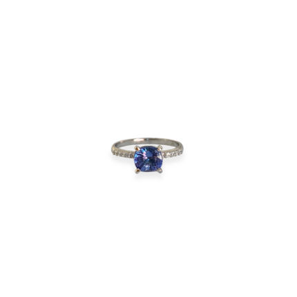 Tanzanite and Diamonds Ring